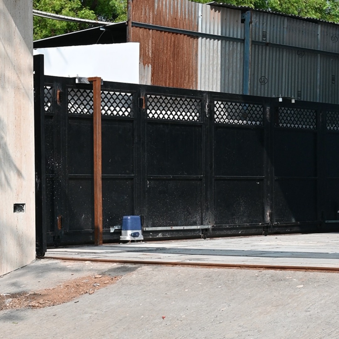 Curving Gate 2 | door automation solution